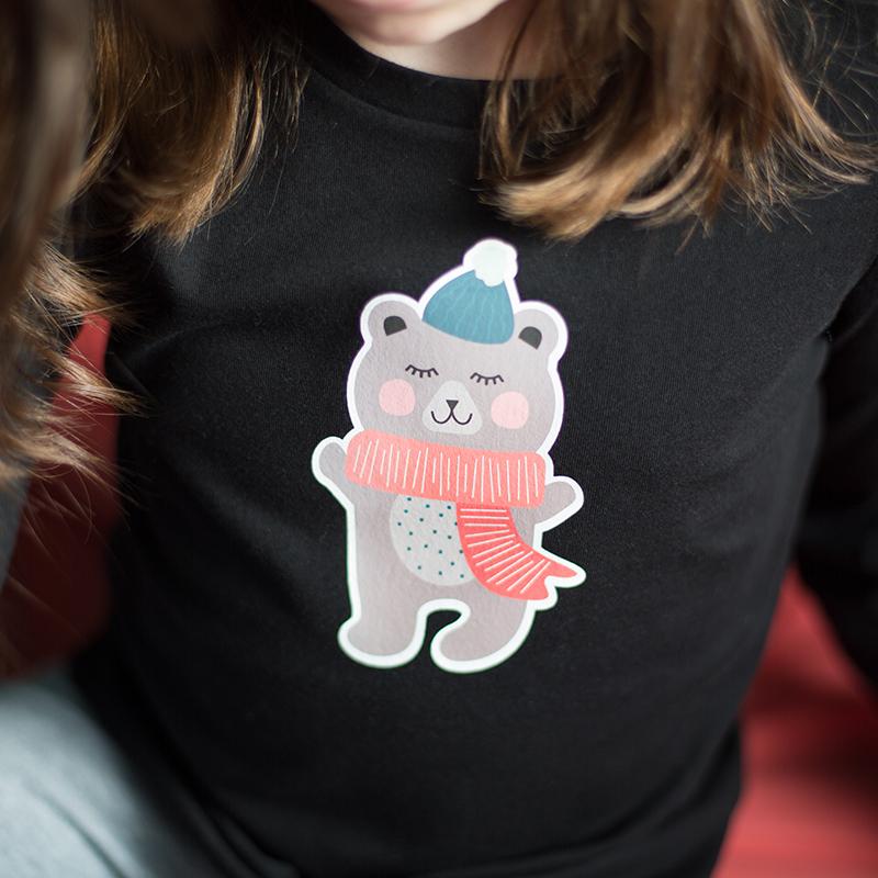 Silhouette America Heat Transfer Materials Silhouette Heat Transfer Printable Bundle- Includes 12 Sheets of Printable Vinyl (5 for Light Material, 5 for Dark material, 2 Fabric sheets) , and Intro to Silhouette 101 with Free Designs